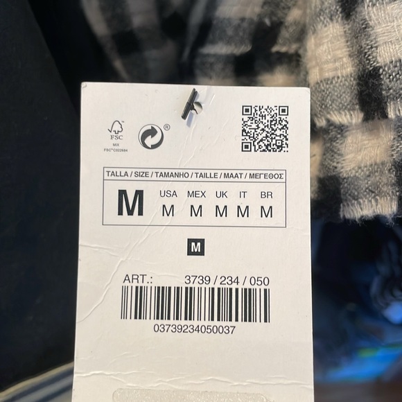 Zara Wool Blend Plaid Scarf - Picture 5 of 6